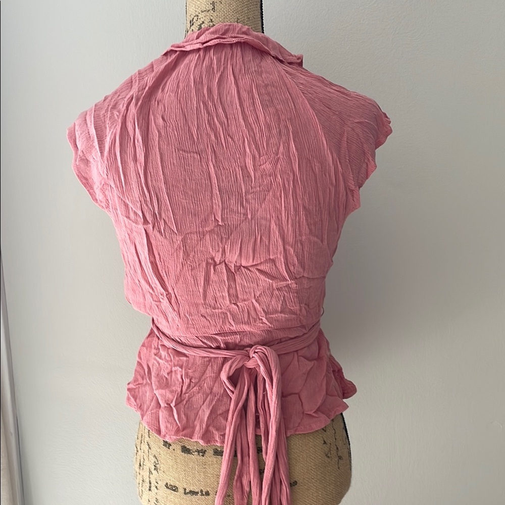 Pink Ruffled Women's Top - Picture 3 of 3